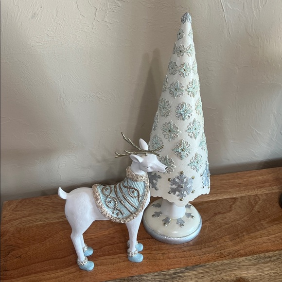 Elegant White and Silver Reindeer and Resin Tree Holiday Decor Set - Picture 4 of 8